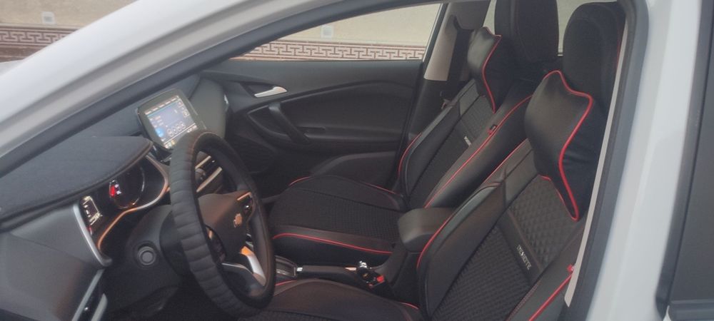 Chevrolet Tracker 2