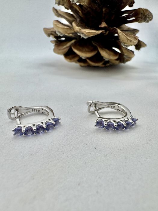 Сребърни обеци с танзанит