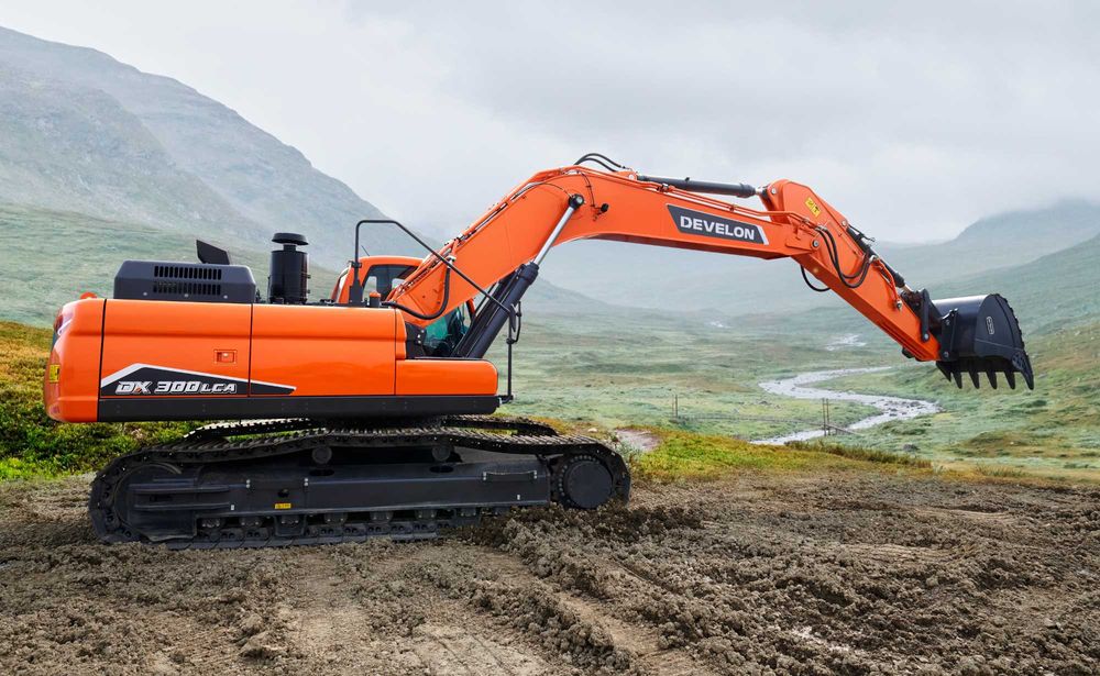 DEVELON (DOOSAN) DX300LCA-7M Гусеничный экскаватор