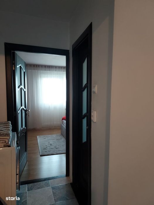 Obcini - apartament cu 2 camere decomandate