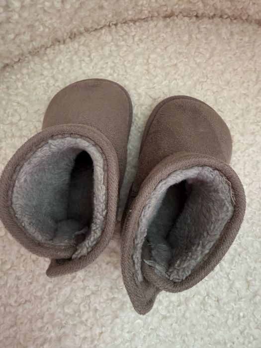 Два чифта / бебешки ботушки H&M