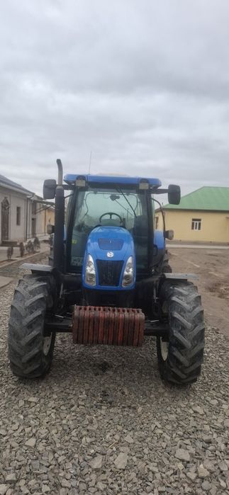 New Holland 6070