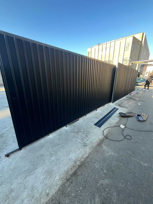 Vand garduri si porti