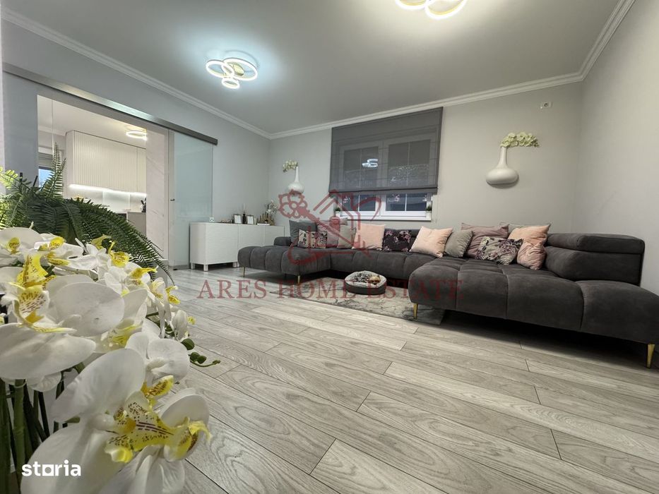 Casa in stil mediteranean, ultrafinisată 5 camere, 3 bai + curte.