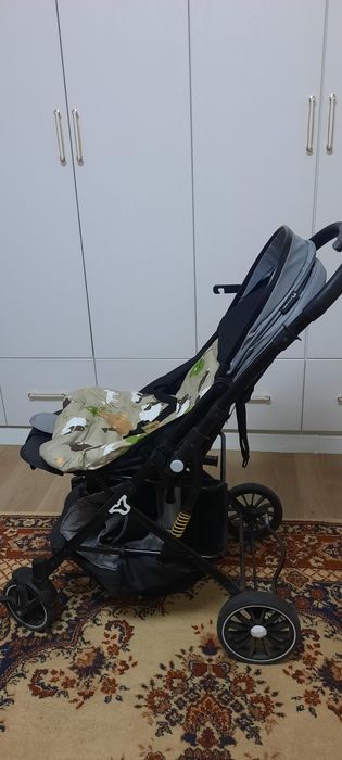 Продаю детскую коляску