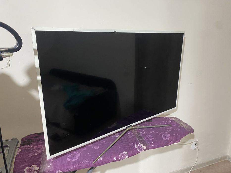 Самуснг телевизор буу продам срочно