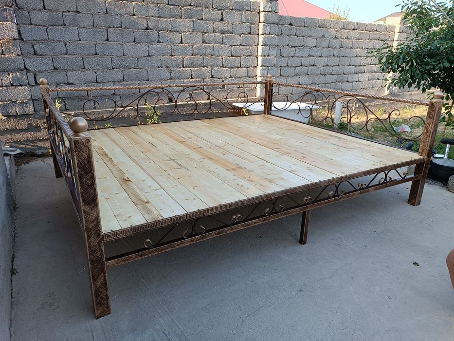 Тапчан для дома. Тапчан