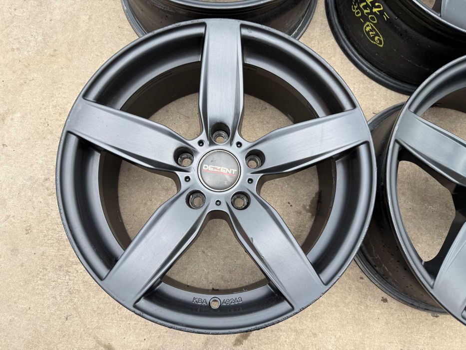 4 бр. алуминиеви джанти Dezent 17'' 5x120 ф72.6, ET30, 8J
