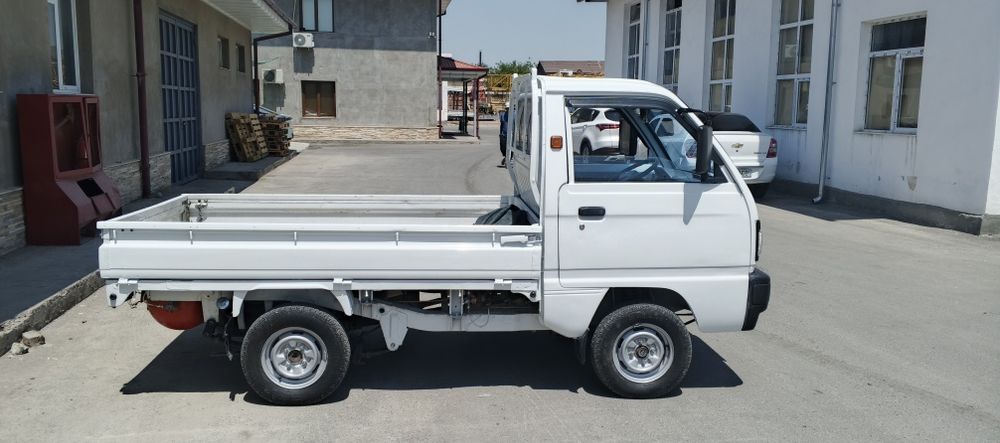 Labo sotiladi Лабо сотилади Сирочни 6.200 $ !!!