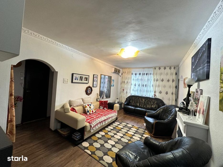 Apartament 4 camere | Calea Mosilor | 82 mp | Centrala proprie | Loc d