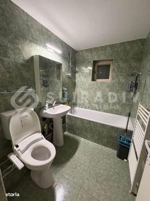 Apartament cu 4 camere, 2 bai, parcare-Plopilor