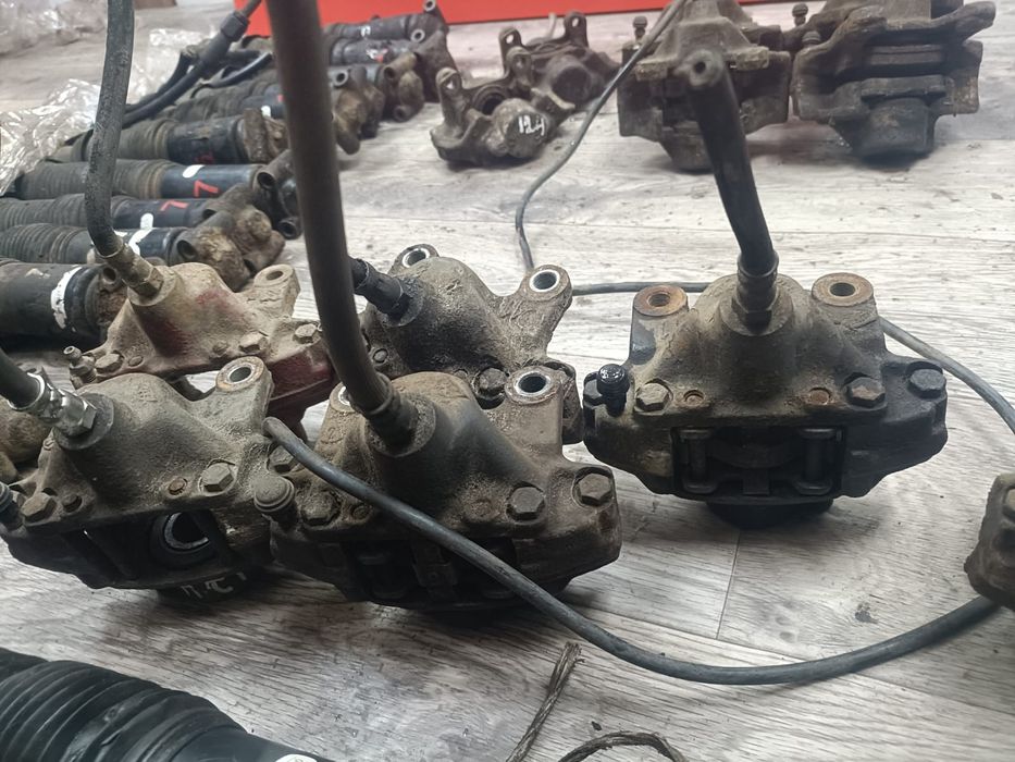 Суппорт на Мерседес