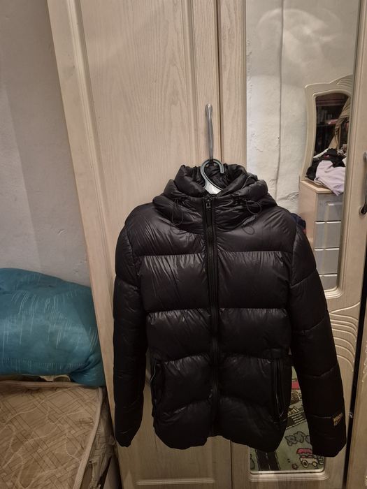 Зимни куртки продам