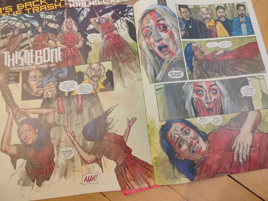 Колекция 2000AD комикси плюс подсрък артбук