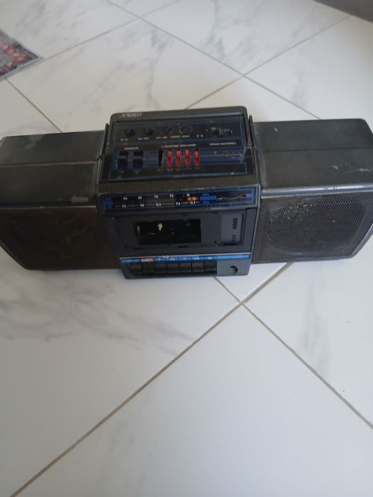 Магнитофон медео 205