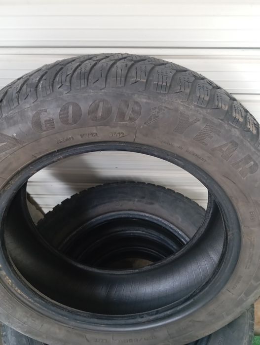 Зимни гуми-употребявани