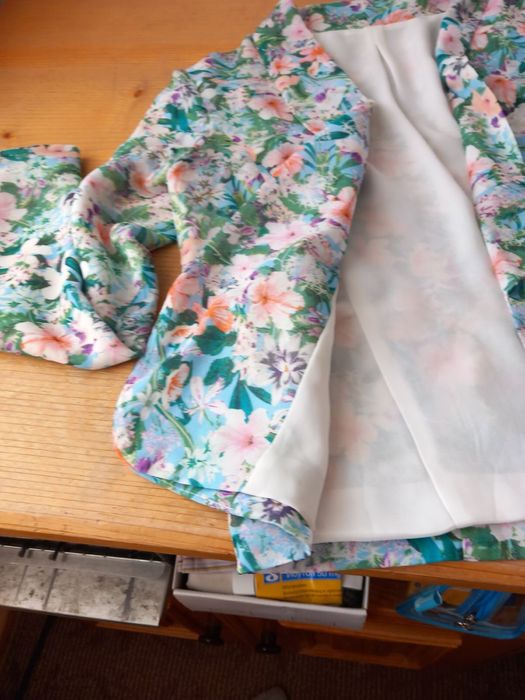 Флорално Сако Размер  М