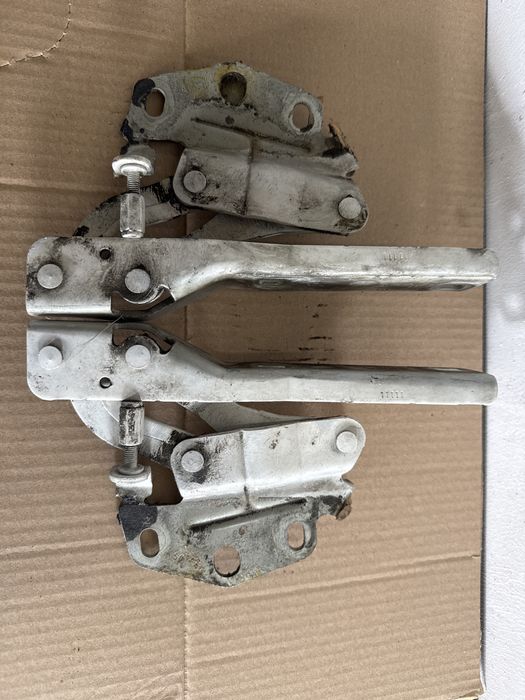 Set balamale capota Volkswagen Passat B7 2.0 CFGC 2013