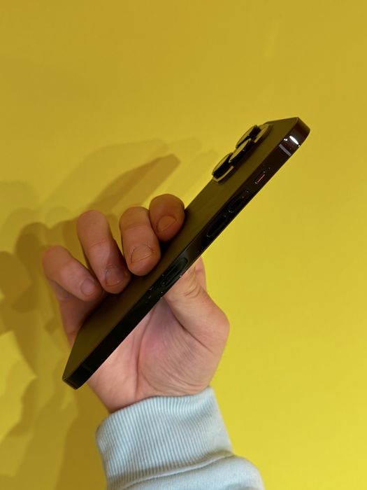 Продавам iPhone 14 pro max