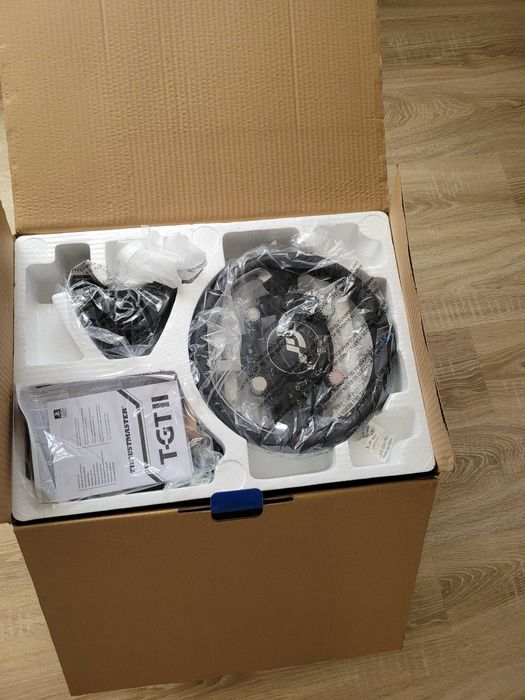 Volan Thrustmaster T-GT II pentru PlayStation 5, PlayStation 4, PC