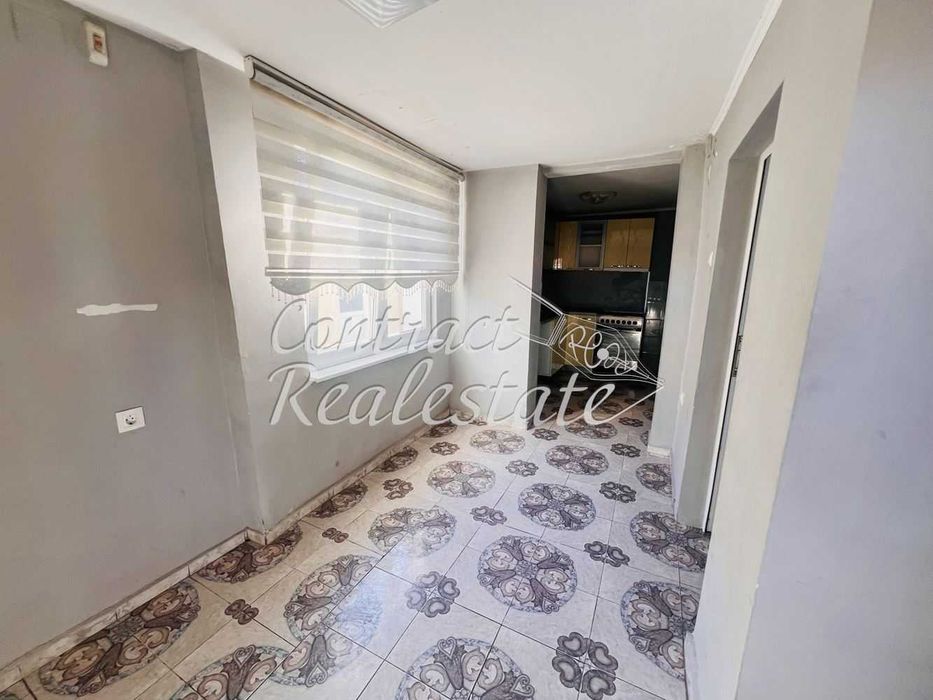 Дава се под наем Къща в Варна, Автогара - 50 кв.м за 306 € - Снимка #2