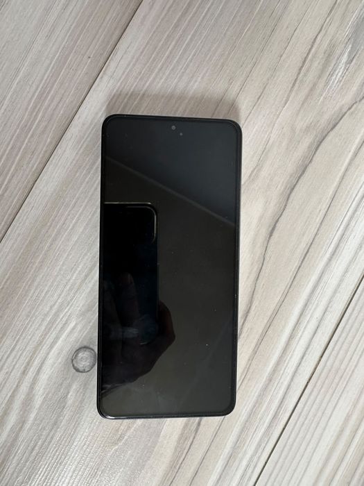 Продам Poco X7 Pro