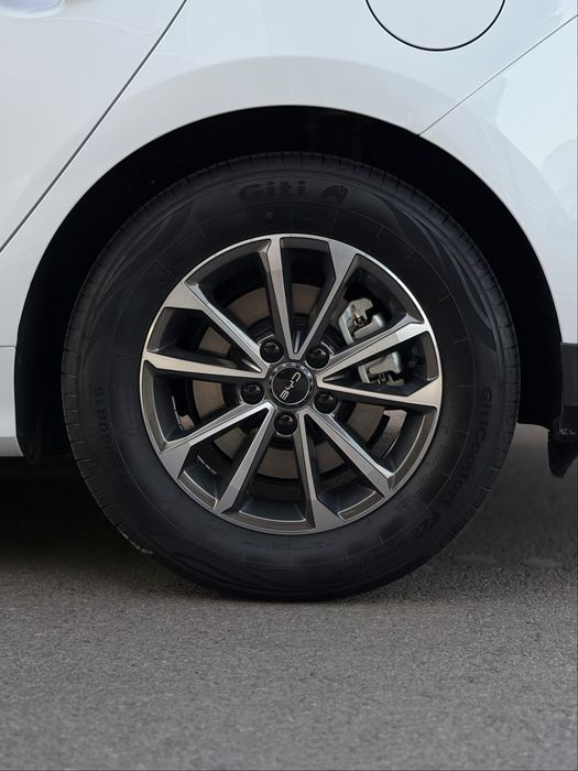 BYD CHAZOR 2024Yil GYBRIT 2-pozitsiya Full Luyk bor Avto kredit 1.250$
