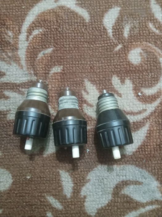 Продаются пробки