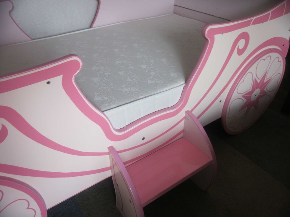 Промоция до края на годината Швейцарско детско легло  Каляска