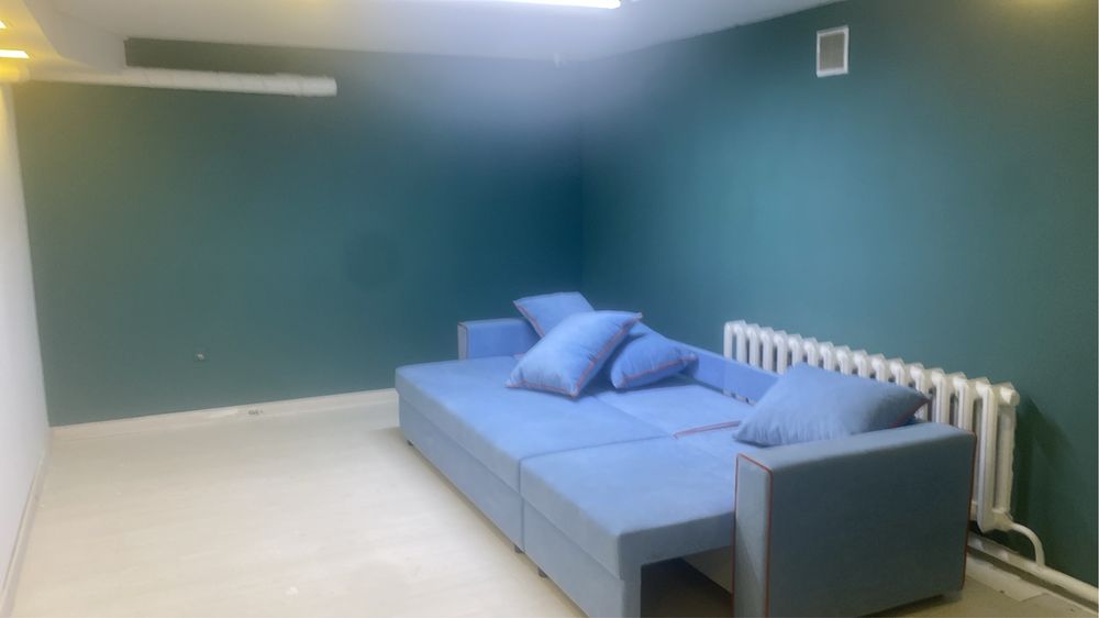 Продам диван 3 метровый