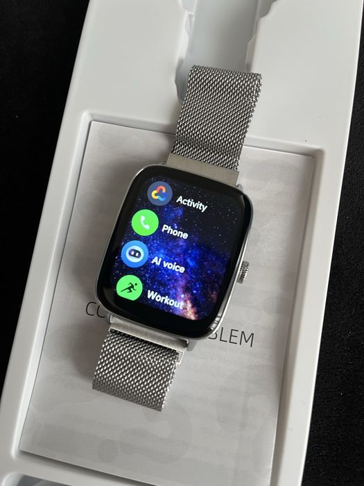 Smartwatch - cu functie de apelare si raspuns direct de pe ceas