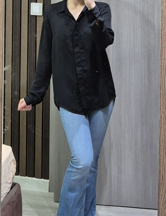 Черна риза, свободна