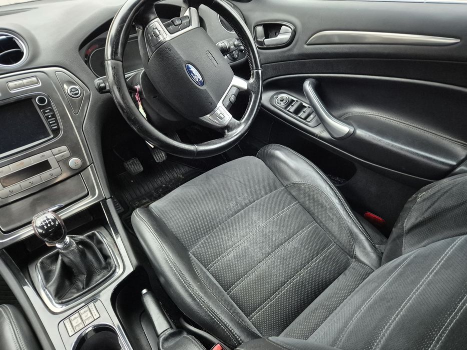 Ford mondeo mk4 2009