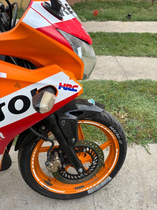 Honda Cbr 125r Repsol