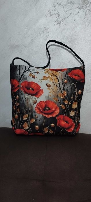 Бутикови дамски чанти