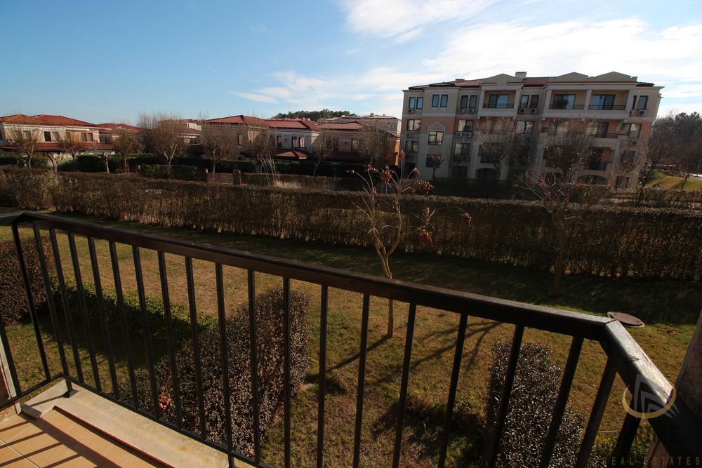 Продава се Едностаен апартамент в Созопол - 41 кв.м за 1513 €/кв.м - Снимка #5