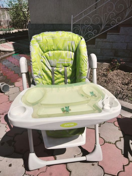 Продам стульчик для кормления