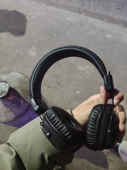 Наушники Marshall V