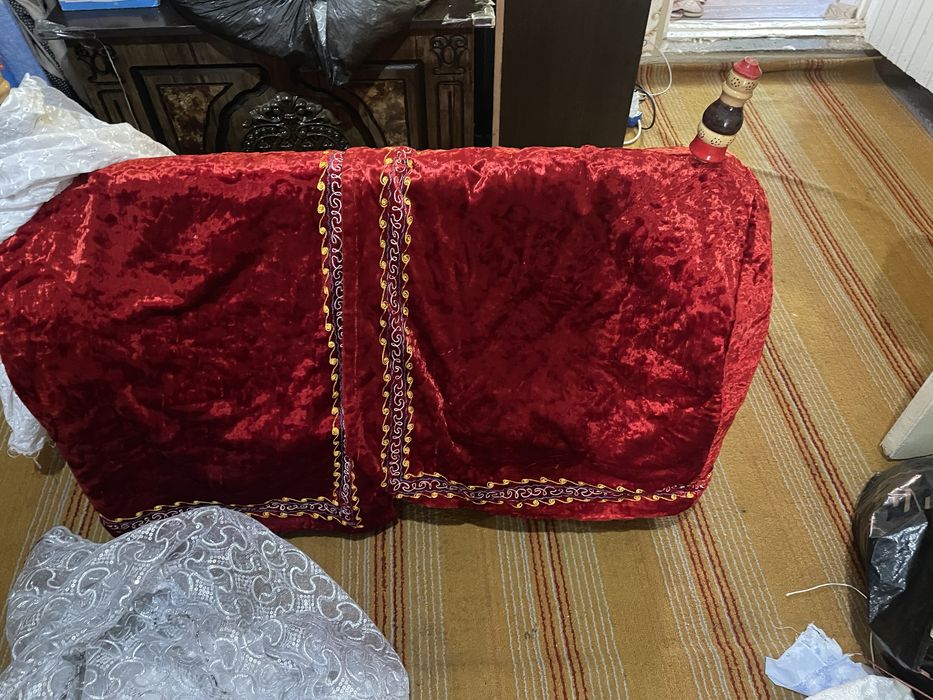 Beshi bor yengidey srochna sotiladi