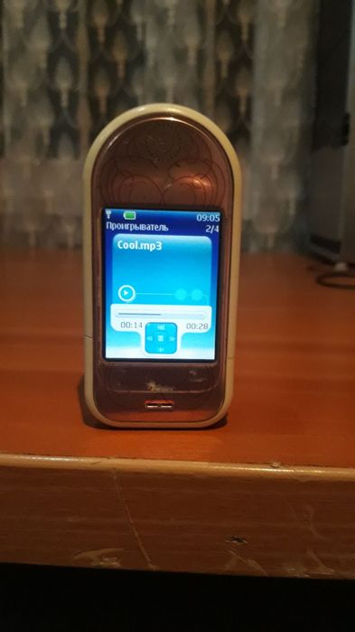 Nokia 7373 sotiladi
