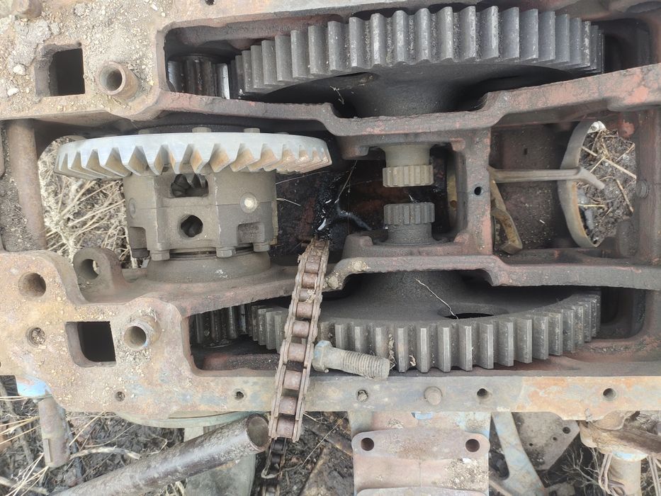 Продам задний мост мтз 80