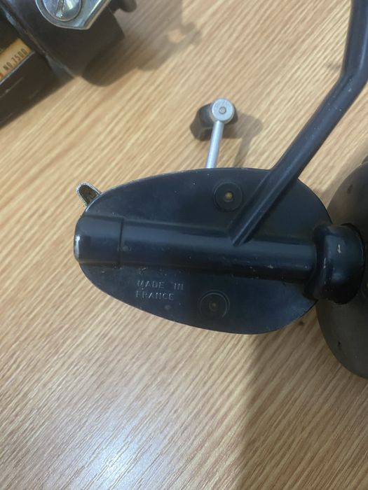 mulinete pescuit vechii colectie linguri  si colectie lansete germina