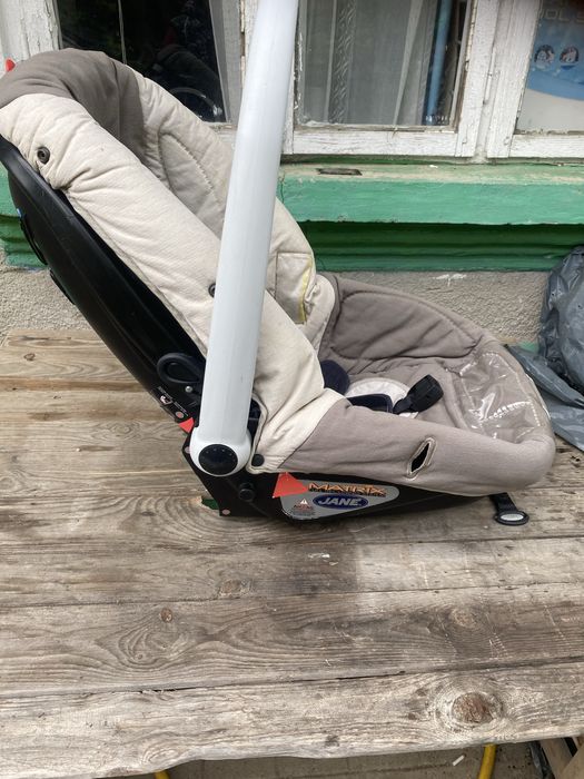 Кошче за кола до 13кг