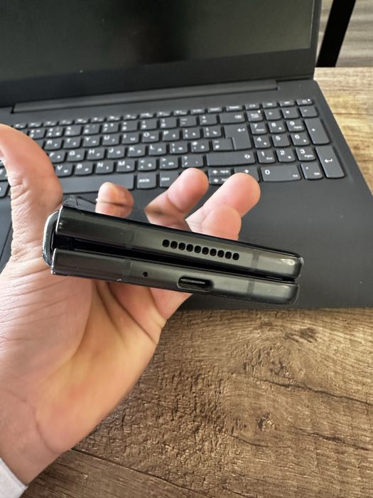 Samsung Z fold 3 256 gb 12 operativka