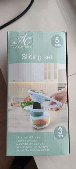 Уред за нарязване на зеленчуци и плодове