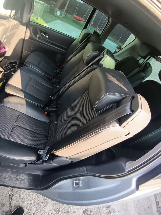 Vând Renault Espace 4