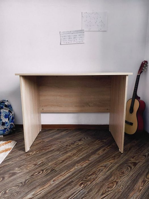 Продам офисный стол