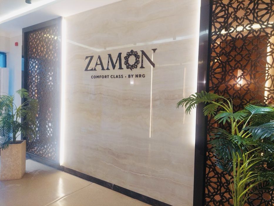 Срочно !!! Метро олдида таййор шинам квартира.