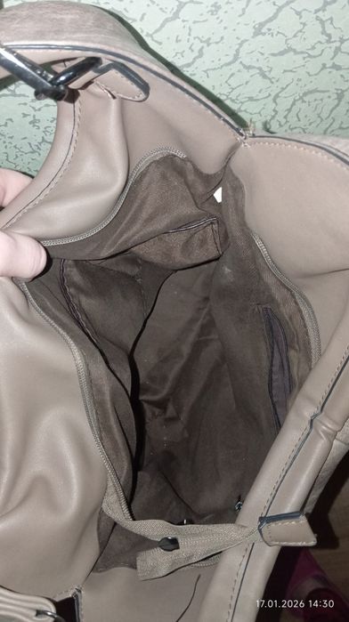 Женская кожаная сумка