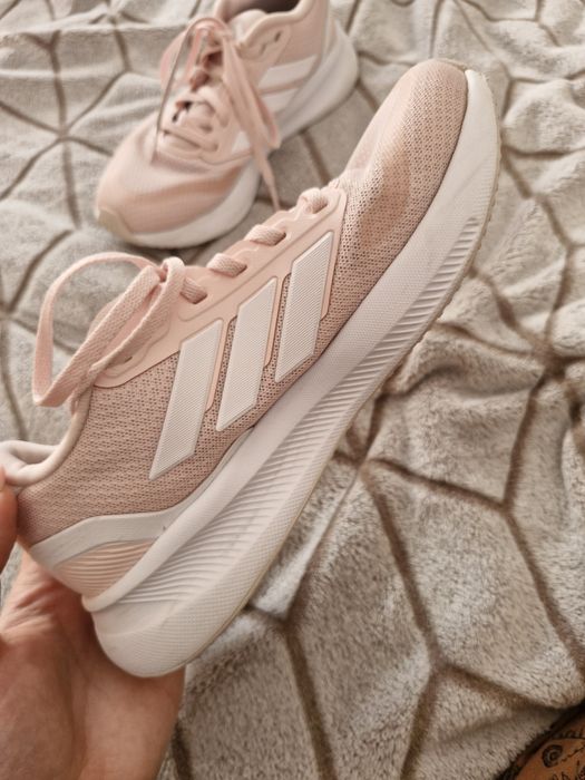 Adidas marimea 37